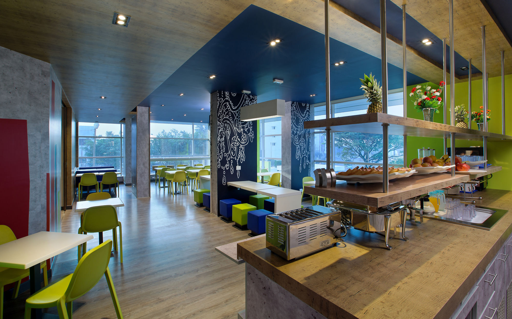 Holiday Inn Express Pune Pimpri By Ihg Exterior foto
